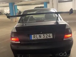 Grå Begagnad 2000 Audi A4 Sedan | 17 500 kr