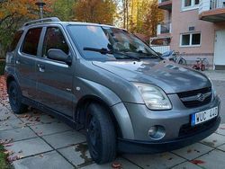 Silver Begagnad 2005 Suzuki Ignis Halvkombi | 16 000 kr