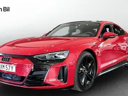 Röd (tangoröd metallic) Begagnad 2023 Audi e-tron GT quattro Advanced Plus Sedan | 899 000 kr (Superpris)