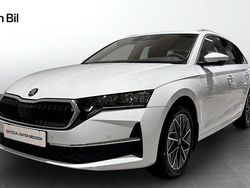 Vit Ny 2025 Skoda Octavia Selection Kombi | 376 000 kr (Marknadspris)