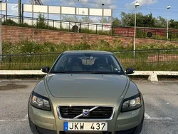 Grön Begagnad 2008 Volvo C30 Kinetic Halvkombi | 77 000 kr (Lite dyr)