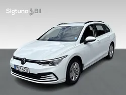 Vit Begagnad 2022 VW Golf VIII Kombi | 229 900 kr (Marknadspris)