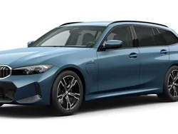 Ny 2025 BMW 330e Comfort Edition Kombi | 682 300 kr