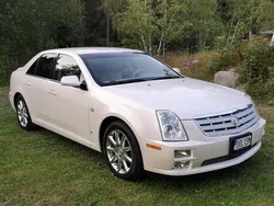 Vit Begagnad 2006 Cadillac STS Sedan | 119 000 kr