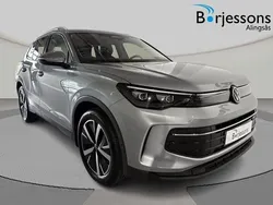 Silver Ny 2025 VW Tiguan Edition SUV | 423 300 kr (Lite dyr)