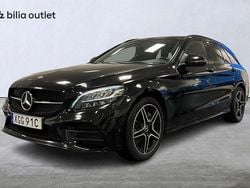 Svart Begagnad 2020 Mercedes C300e AMG Kombi | 269 900 kr (Marknadspris)