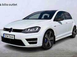 Vit Begagnad 2017 VW Golf VII R Halvkombi | 229 900 kr