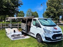 Vit Begagnad 2015 Ford Transit Minibuss | 179 000 kr