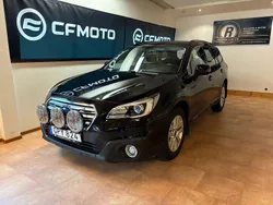 Svart Begagnad 2015 Subaru Outback SUV | 154 900 kr (Marknadspris)