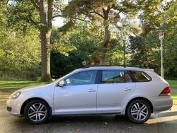 Silver Begagnad 2010 VW Golf VI Kombi | 45 000 kr (Bra pris)