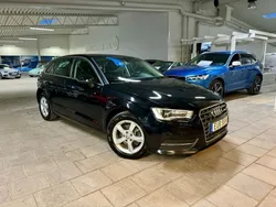 Svart Begagnad 2015 Audi A3 Sportback Halvkombi | 169 800 kr (Marknadspris)