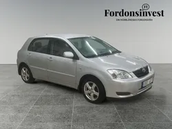 Silver Begagnad 2004 Toyota Corolla Halvkombi | 34 500 kr (Lite dyr)