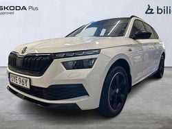 Vit (candy white) Begagnad 2021 Skoda Kamiq Monte Carlo SUV | 254 500 kr (Marknadspris)
