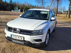 Vit Begagnad 2020 VW Tiguan SUV | 255 000 kr (Superpris)