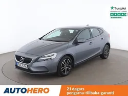 Grå Begagnad 2018 Volvo V40 Momentum Kombi | 180 000 kr (Marknadspris)