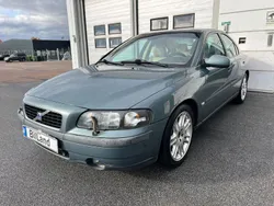 Begagnad 2003 Volvo S60 Business Edition Sedan | 29 900 kr (Marknadspris)