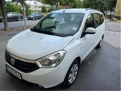 Vit Begagnad 2015 Dacia Lodgy Minibuss | 59 000 kr (Marknadspris)