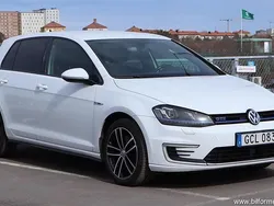 Vit samma som bilen Begagnad 2015 VW Golf VII GTE Halvkombi | 114 500 kr (Marknadspris)