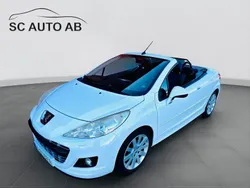 Vit Begagnad 2011 Peugeot 207 CC Cab | 59 900 kr (Marknadspris)