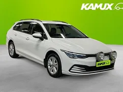 Vit Begagnad 2022 VW Golf VIII Kombi | 259 700 kr (Dyr)