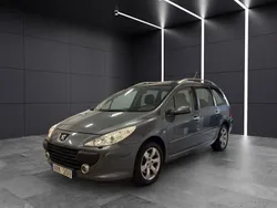 Mörkgrå (grå) Begagnad 2006 Peugeot 307 Kombi | 29 900 kr (Marknadspris)