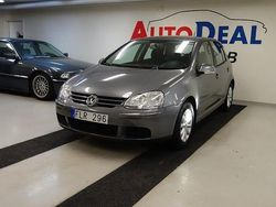 Mörkgrå Begagnad 2007 VW Golf V Trendline Halvkombi | 49 900 kr (Marknadspris)