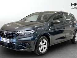 Mörkgrå (grey) Begagnad 2022 Dacia Sandero Halvkombi | 114 900 kr (Bra pris)