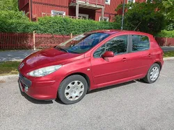 Röd Begagnad 2007 Peugeot 307 Halvkombi | 17 000 kr (Superpris)