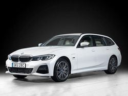 Vit Begagnad 2022 BMW 330e M Sport Kombi | 339 000 kr (Bra pris)