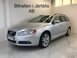 Ljusgrå Begagnad 2011 Volvo V70 Momentum Kombi | 72 900 kr (Bra pris)