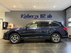 Mörkblå Begagnad 2020 Subaru Outback SUV | 259 900 kr