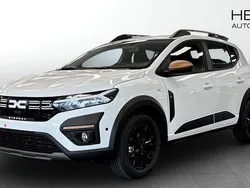 Vit (white) Ny 2025 Dacia Sandero Extreme Halvkombi | 249 900 kr (Lite dyr)
