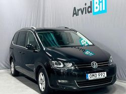 Svart Begagnad 2016 VW Sharan Minibuss | 259 000 kr (Marknadspris)