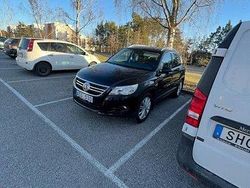 Svart Begagnad 2008 VW Tiguan Sportline SUV | 35 000 kr (Marknadspris)