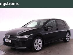Svart Begagnad 2025 VW Golf VIII Kombi | 299 000 kr (Marknadspris)
