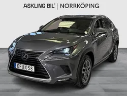 Grå Begagnad 2018 Lexus NX300h Executive Line SUV | 234 000 kr (Marknadspris)