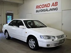 Vit Begagnad 1999 Toyota Camry Sedan | 59 900 kr