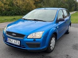 Blå Begagnad 2007 Ford Focus Kombi | 18 900 kr (Marknadspris)