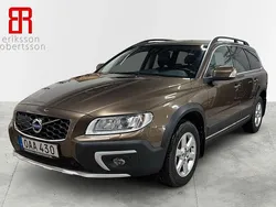 Brun Begagnad 2016 Volvo XC70 Standard SUV | 259 900 kr (Dyr)