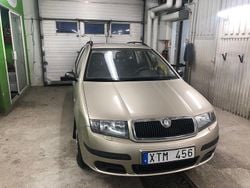 Begagnad 2006 Skoda Fabia Kombi | 14 000 kr (Marknadspris)