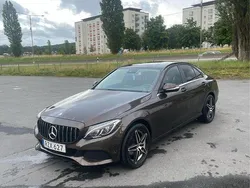 Brun Begagnad 2015 Mercedes C220 Sedan | 148 000 kr (Marknadspris)
