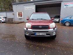 Röd Begagnad 2004 Toyota RAV4 SUV | 59 900 kr (Marknadspris)