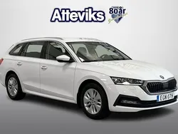 Vit Begagnad 2023 Skoda Octavia G-TEC Ambition Kombi | 299 000 kr (Superpris)