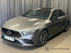 Mörkgrå Begagnad 2022 Mercedes A35 AMG AMG Sedan | 448 900 kr (Superpris)