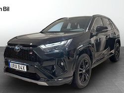 Attitude black metallic Begagnad 2024 Toyota RAV4 Hybrid Sport SUV | 469 900 kr (Bra pris)