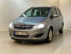 Grå Begagnad 2008 Opel Zafira Enjoy Minibuss | 31 900 kr (Lite dyr)