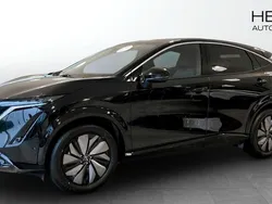 Svart Ny 2024 Nissan Ariya Advance SUV | 580 040 kr (Marknadspris)