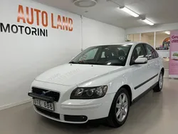 Vit Begagnad 2004 Volvo S40 Sedan | 49 800 kr (Lite dyr)