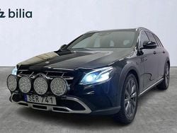 Svart Begagnad 2017 Mercedes E220 SUV | 259 900 kr (Lite dyr)