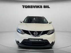 Vit Begagnad 2017 Nissan Qashqai 360º SUV | 99 900 kr (Superpris)